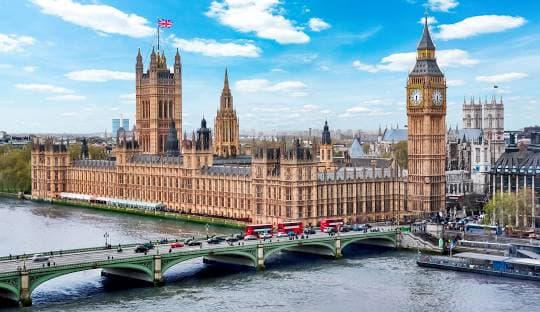 United Kingdom study destination skyline